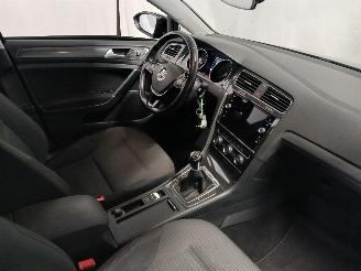 Volkswagen Golf Golf VII (AUA) Hatchback 1.0 TSI 12V BlueMotion (DKRF) [85kW]  (05-201=
5/08-2020) picture 9