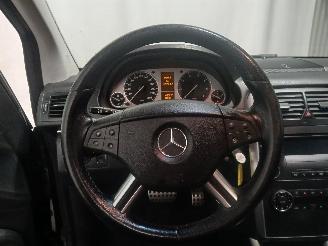 Mercedes B-klasse B (W245) Hatchback 2.0 B-200 16V Turbo (M266.980) [142kW]  (03-2005/11=
-2011) picture 18