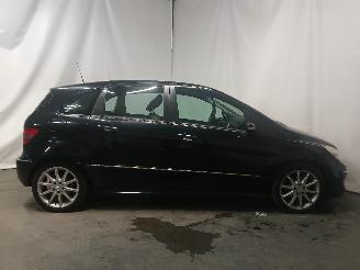 Mercedes B-klasse B (W245) Hatchback 2.0 B-200 16V Turbo (M266.980) [142kW]  (03-2005/11=
-2011) picture 7