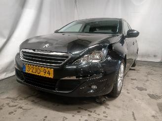 Unfallwagen Peugeot 308 308 SW (L4/L9/LC/LJ/LR) Combi 5-drs 1.6 BlueHDi 120 (DV6FC(BHZ)) [88kW=
]  (03-2014/12-2021) 2014/12