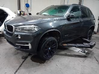 Uttjänta bilar auto BMW X5 X5 (F15) SUV xDrive 35d 3.0 24V (N57-D30A) [190kW]  (08-2013/07-2018) 2014/3