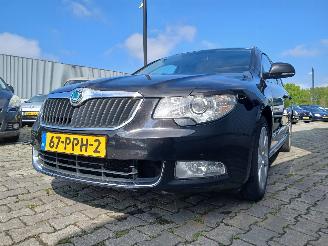 skadebil auto Skoda Superb Superb Combi (3TAC/TAF) Combi 1.8 TSI 16V (CDAA) [118kW]  (10-2009/05-=
2015) 2011/3