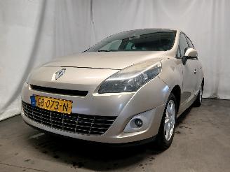 krockskadad bil auto Renault Scenic Grand Scénic III (JZ) MPV 1.6 dCi (R9M-402(R9M-A4)) [96kW]  (04-2011=
/12-2016) 2012/1