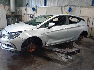 Purkuautot passenger cars Opel Astra Astra K Hatchback 5-drs 1.6 CDTI 110 16V (B16DTU) [81kW]  (06-2015/12-=
2022) 2018/7