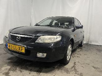 damaged passenger cars Mazda 323 323 Fastbreak (BJ14) Hatchback 1.6 16V (ZM) [72kW]  (01-2001/09-2003) 2003/3