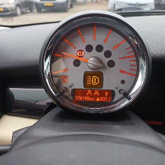 Mini Mini Mini (R56) Hatchback 1.6 16V Cooper (N12-B16A) [88kW]  (10-2006/02-201=
2) picture 2