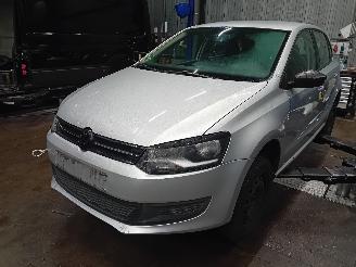 Sloopauto Volkswagen Polo Polo V (6R) Hatchback 1.2 12V BlueMotion Technology (CGPA(Euro 5)) [51=
kW]  (06-2009/05-2014) 2009/10