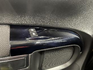 Citroën C4 C4 Cactus (0B/0P) Hatchback 5-drs 1.2 PureTech 82 12V (EB2F(HMZ)) [60k=
W]  (09-2014/...) picture 19