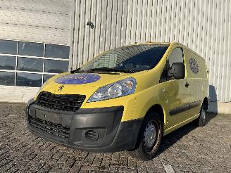 Auto incidentate Peugeot Expert Expert (V1/VA/VB/VE/VF/VT/VY) Van 1.6 Blue HDi 95 16V (BHV) [70kW]  (0=
4-2016/...) 2016/6