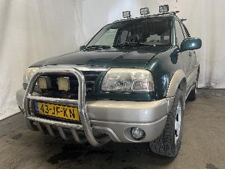 Vaurioauto  passenger cars Suzuki Grand-vitara Grand Vitara I (FT/GT/HT) SUV 2.0 16V (J20A) [94kW]  (03-1998/07-2003)= 2002/3