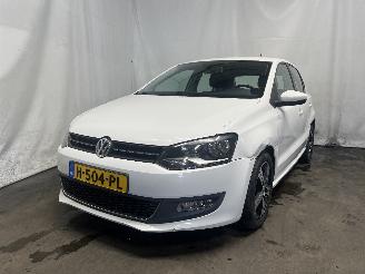 uszkodzony samochody osobowe Volkswagen Polo Polo V (6R) Hatchback 1.2 TSI (CBZB) [77kW]  (11-2009/05-2022) 2010/3