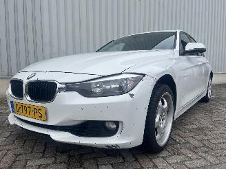 škoda osobní automobily BMW 3-serie 3 serie (F30) Sedan 320i 2.0 16V (N20-B20A) [180kW]  (11-2011/10-2018)= 2014/2