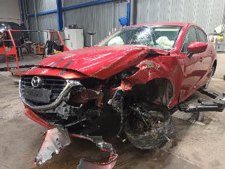 Coche siniestrado Mazda  3 (BM/BN) Sedan 2.0 SkyActiv-G 120 16V (PEY7) [88kW]  (09-2013/05-2019=
) 2017/8