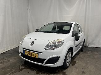 damaged passenger cars Renault Twingo Twingo II (CN) Hatchback 3-drs 1.2 (D7F-800(Euro 4)) [43kW]  (03-2007/=
09-2014) 2009/3
