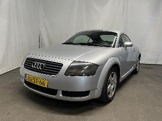 krockskadad bil auto Audi TT TT (8N3) Coupé 1.8 20V Turbo (AUQ) [132kW]  (10-1998/10-2006) 1999/5