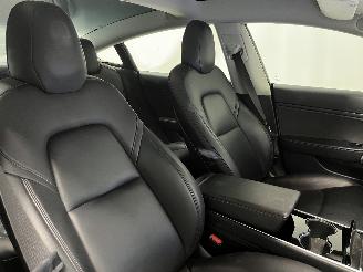 Tesla Model 3 Model 3 Sedan Long Range AWD 75 kWh (3D5) [258kW]  (06-2018/...) picture 8