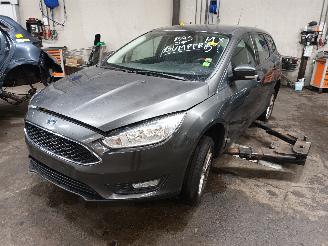 Autoverwertung Ford Focus Focus 3 Wagon Combi 1.0 Ti-VCT EcoBoost 12V 125 (M1DD) [92kW]  (02-201=
2/05-2018) 2016/8