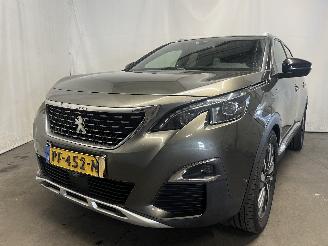 krockskadad bil auto Peugeot 5008 5008 II (M4/MC/MJ/MR) MPV 1.6 THP 165 (EP6FDT(5GZ)) [121kW]  (12-2016/=
12-2024) 2017/6