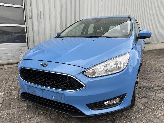 skadebil auto Ford Focus Focus 3 Wagon Combi 1.5 TDCi (XWDB) [88kW]  (09-2014/05-2018) 2018/2