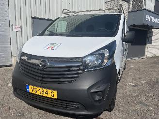 Unfallwagen Opel Vivaro Vivaro Van 1.6 CDTI BiTurbo 120 (R9M-450(R9M-D4)) [88kW]  (06-2014/12-=
2019) 2015/11