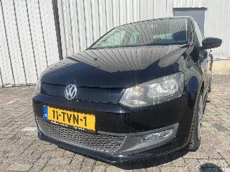 Avarii autoturisme Volkswagen Polo Polo V (6R) Hatchback 1.2 TDI 12V BlueMotion (CFWA(Euro 5)) [55kW]  (1=
0-2009/05-2014) 2012/4