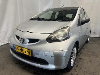 Avarii autoturisme Toyota Aygo Aygo (B10) Hatchback 1.0 12V VVT-i (1KR-FE) [50kW]  (07-2005/05-2014) 2008/11