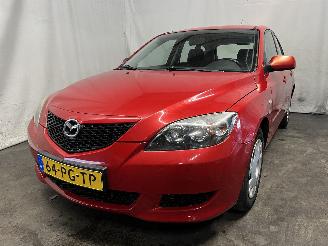 Schadeauto Mazda 3 3 Sport (BK) Hatchback 1.6i 16V (Z601) [77kW]  (10-2003/06-2009) 2004/6