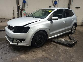  Volkswagen Polo Polo V (6R) Hatchback 1.2 TDI 12V BlueMotion (CFWA(Euro 5)) [55kW]  (1=
0-2009/05-2014) 2011/3
