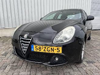 skadebil auto Alfa Romeo Giulietta Giulietta (940) Hatchback 1.4 TB 16V MultiAir (940.A.2000) [125kW]  (0=
4-2010/10-2018) 2012/11