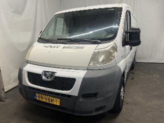 Autoverwertung Peugeot Boxer Boxer (U9) Van 2.2 HDi 100 Euro 4 (22DT(4HV)) [74kW]  (04-2006/06-2013=
) 2006/10