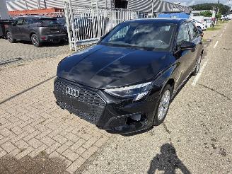 Damaged car Audi A3 40TFSIe 2024/3