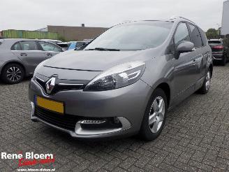 krockskadad bil auto Renault Scenic 1.2 TCe Limited 2015/11