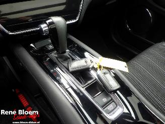 Honda Hr-v 1.5i Vtec Executive 131pk Aut picture 14