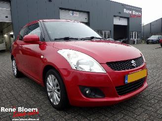 Suzuki Swift 1.2 Exclusive 94pk Airco picture 2