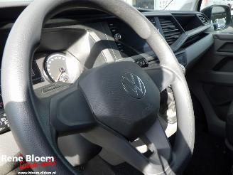 Volkswagen Transporter 2.0 TDI L2H1 28 Airco picture 13