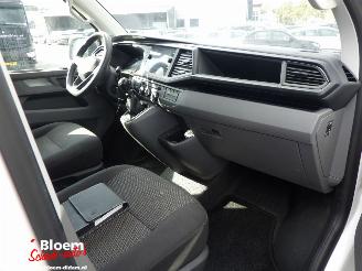 Volkswagen Transporter 2.0 TDI L2H1 28 Airco picture 9