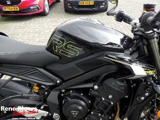 Triumph Street Triple 765 RS picture 18
