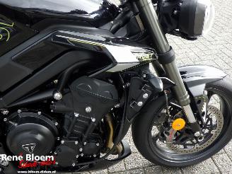 Triumph Street Triple 765 RS picture 17