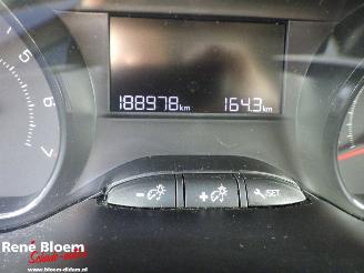 Peugeot 208 1.0 VTI Access picture 16