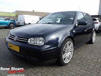 Schadeauto Volkswagen Golf 2.3 V5 HighLine 5drs 170pk 2002/2