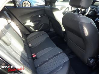 Peugeot e-2008 EV Allure Avantage 54kWh 156pk picture 13