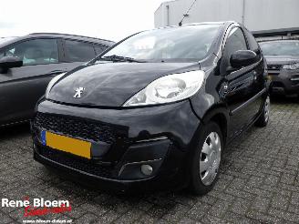 Damaged car Peugeot 107 1.0 Active 5drs Airco 2012/4