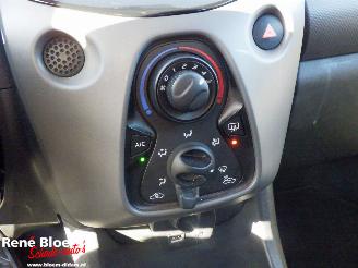 Peugeot 108 1.0 e-VTi Active 5drs picture 16
