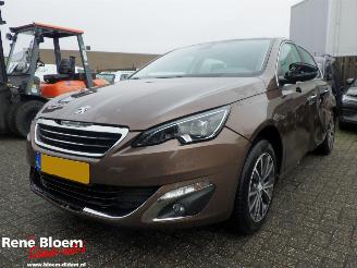 Auto incidentate Peugeot 308 1.6 THP Premiere 2014/3