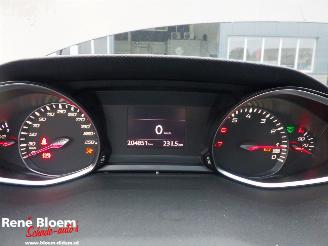 Peugeot 308 1.6 THP Premiere picture 16