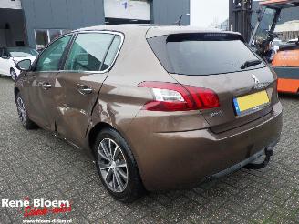 Peugeot 308 1.6 THP Premiere picture 2