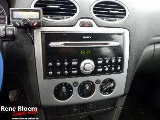 Ford Focus Wagon 1.6-16V Futura picture 12