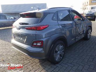 Hyundai Kona EV Comfort 64kWh picture 4