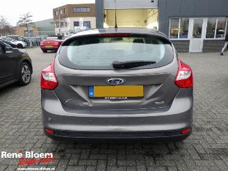 Ford Focus 1.0 Ecoboost 5drs Titanium Airco picture 3