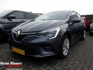 skadebil auto Renault Clio 1.0 TCE Zen 5drs Navi 2020/8